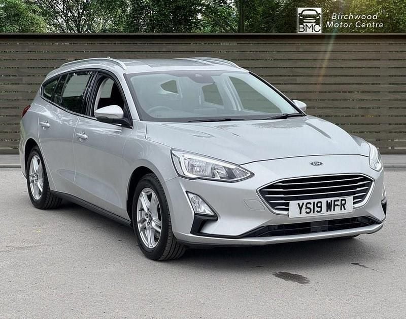 Silver Used 2019 Ford Focus Zetec Estate | £8,995 (Good price) - Image 1/4