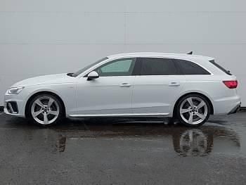 Used Audi A4 S-Line 150 HP (110 kW) 2022 White Estate