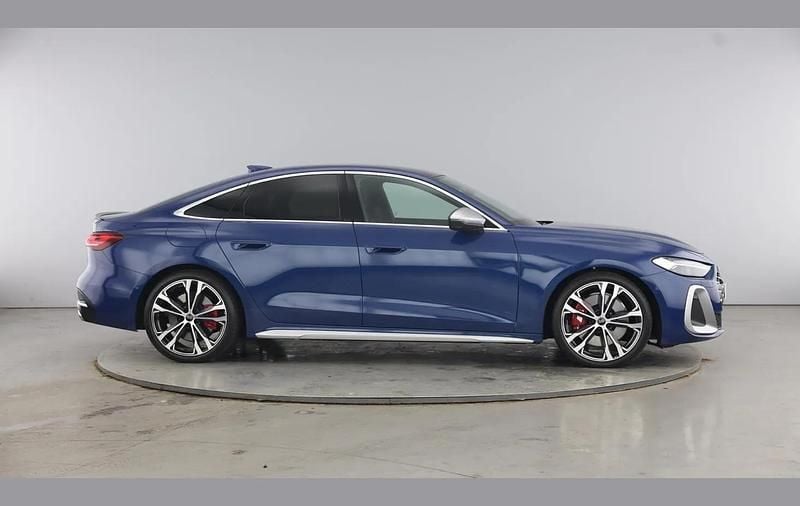 Used Audi S5 Advanced 362 HP (266 kW) 2025 Blue Sedan