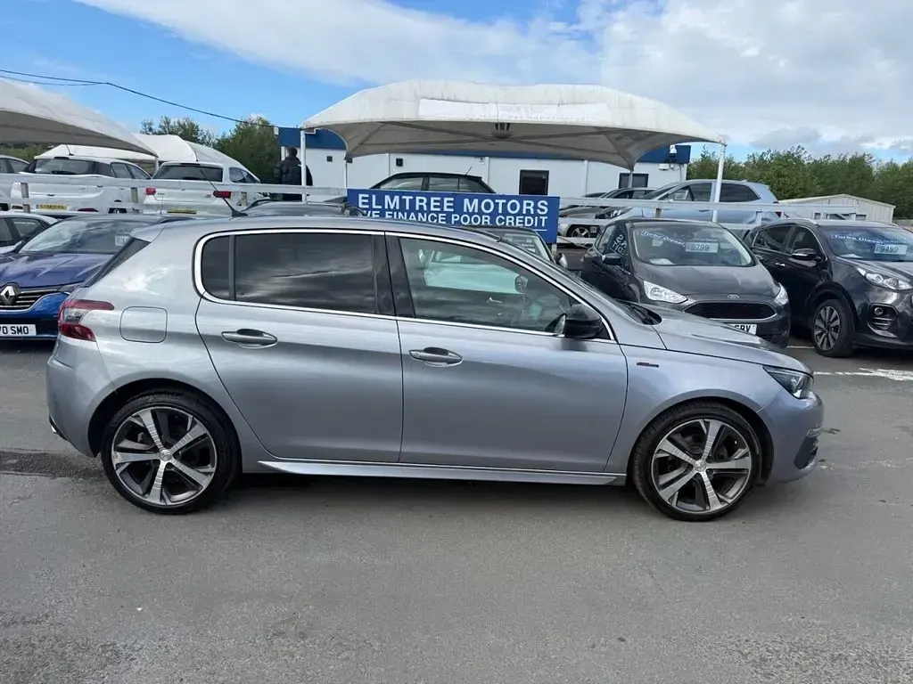 Used Peugeot 308 GT-line 120 HP (88 kW) 2017 Grey Hatchback