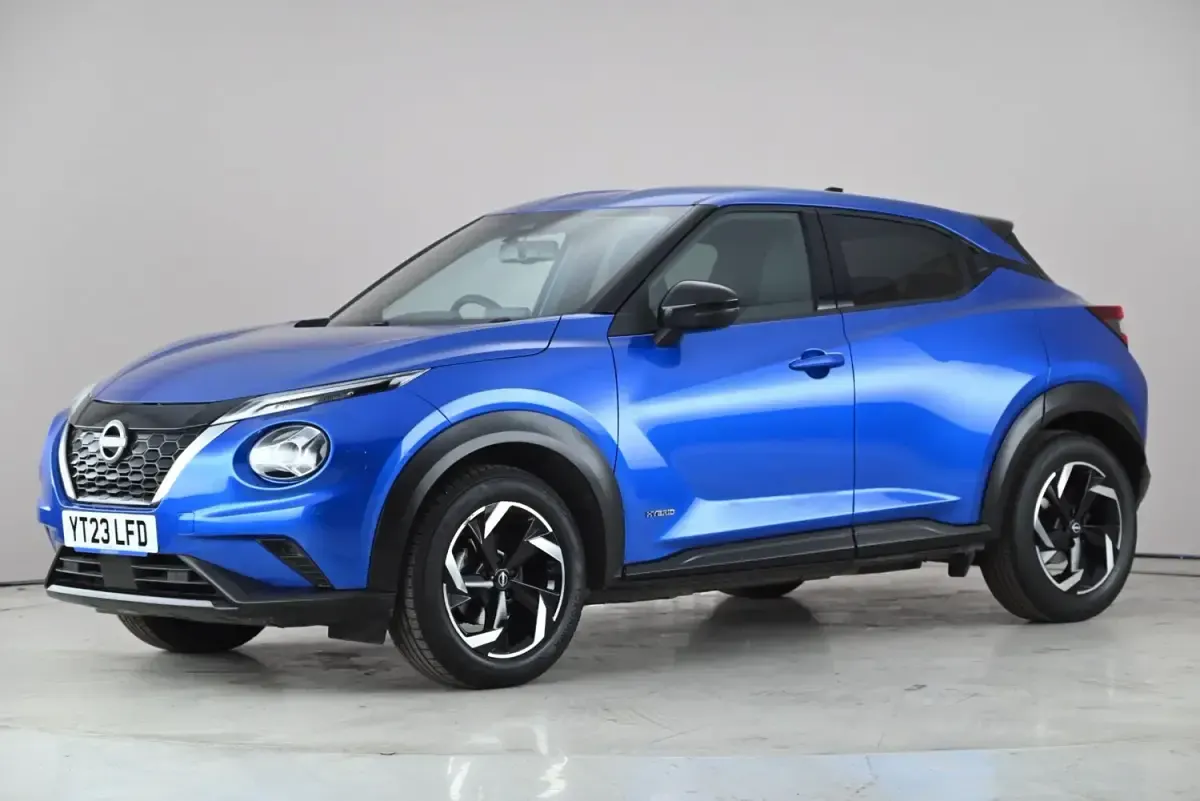Used Nissan Juke N-Connecta 143 HP (105 kW) 2023 Blue SUV