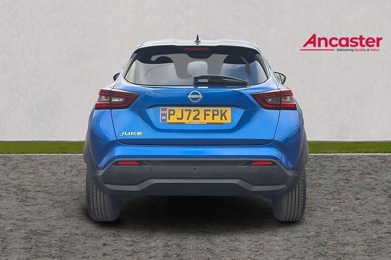 Used Nissan Juke N-Connecta 112 HP (82 kW) 2023 Blue SUV