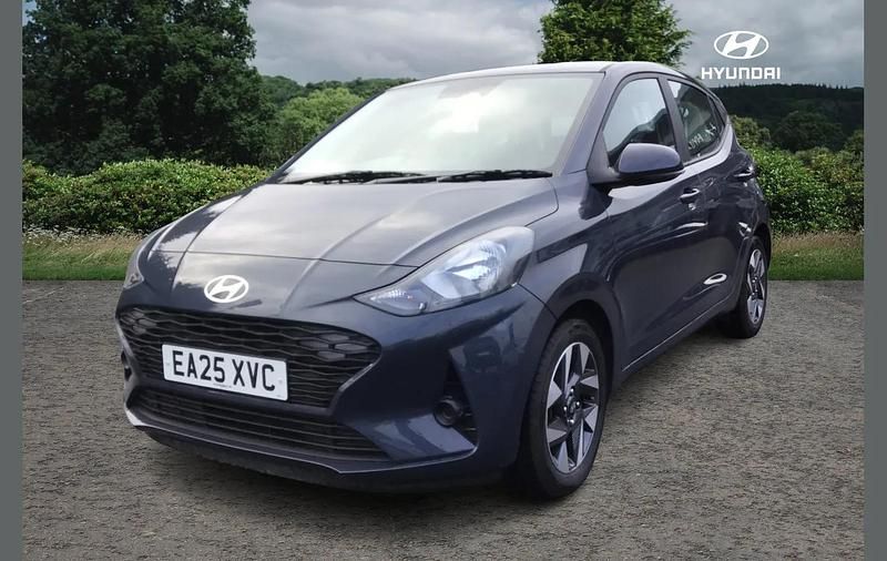 Used Hyundai i10 Advanced 62 HP (45 kW) 2025 Grey Hatchback