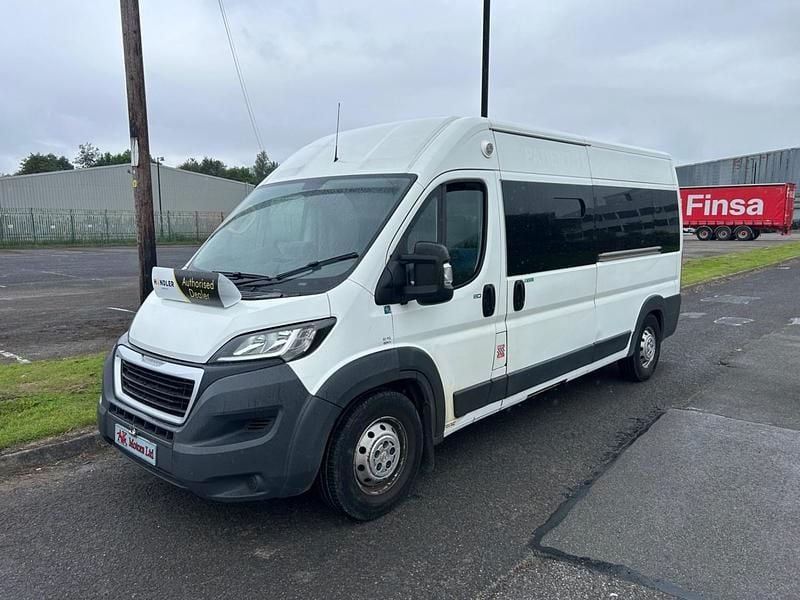 White Used 2017 Peugeot Boxer Van | £5,495 (Expensive) - Image 1/4