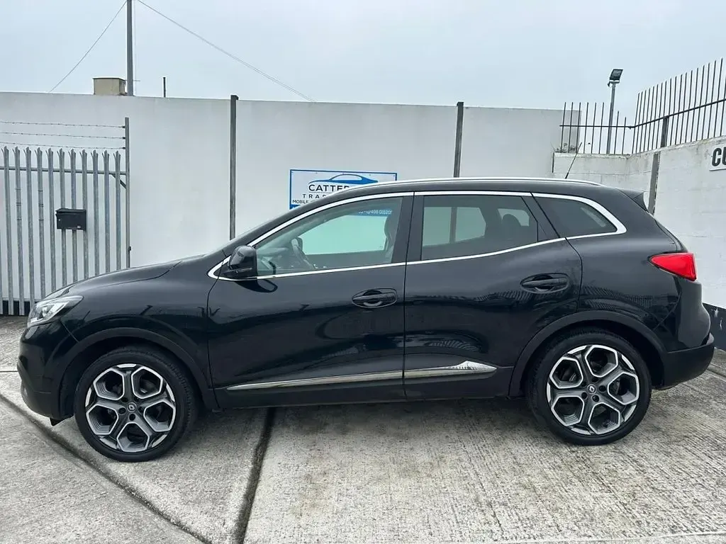 Used Renault Kadjar Dynamique 110 HP (80 kW) 2016 Black SUV