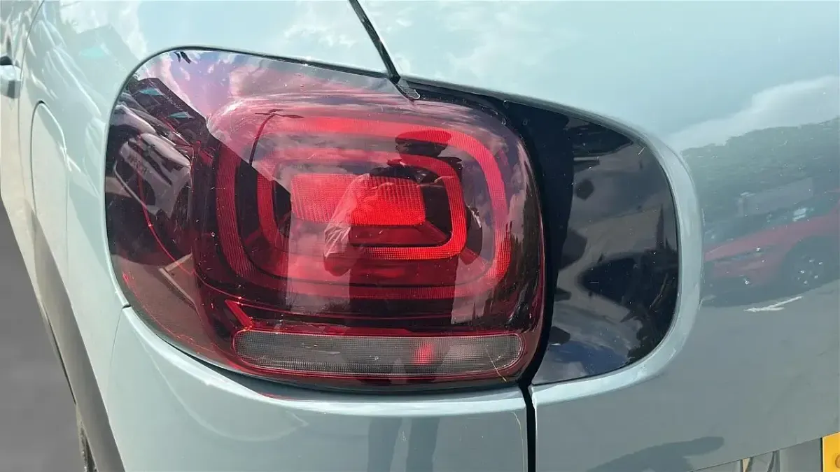 Used Citroën C3 Aircross PureTech 128 HP (94 kW) 2023 Grey SUV