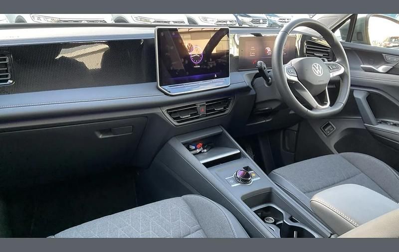 Used VW Tiguan Match 200 HP (147 kW) 2025 Green SUV