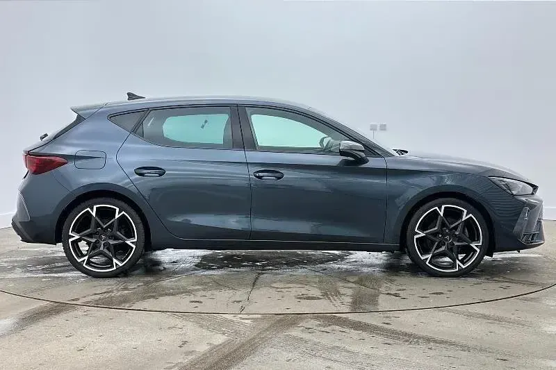 Used Cupra Leon 150 HP (110 kW) 2025 Grey Hatchback