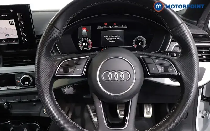 Used Audi A4 S-Line 204 HP (150 kW) 2022 White Estate