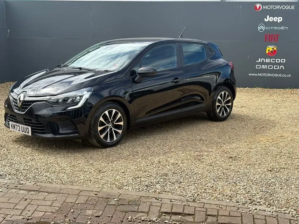 Used Renault Clio Evolution 88 HP (64 kW) 2023 Black Hatchback