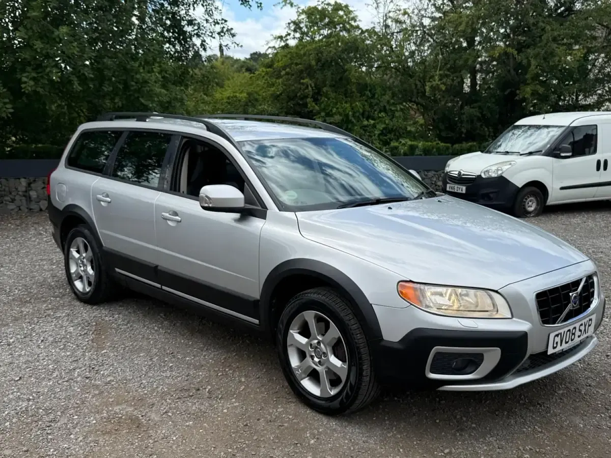 Used Volvo XC70 SE 2008 Silver Estate