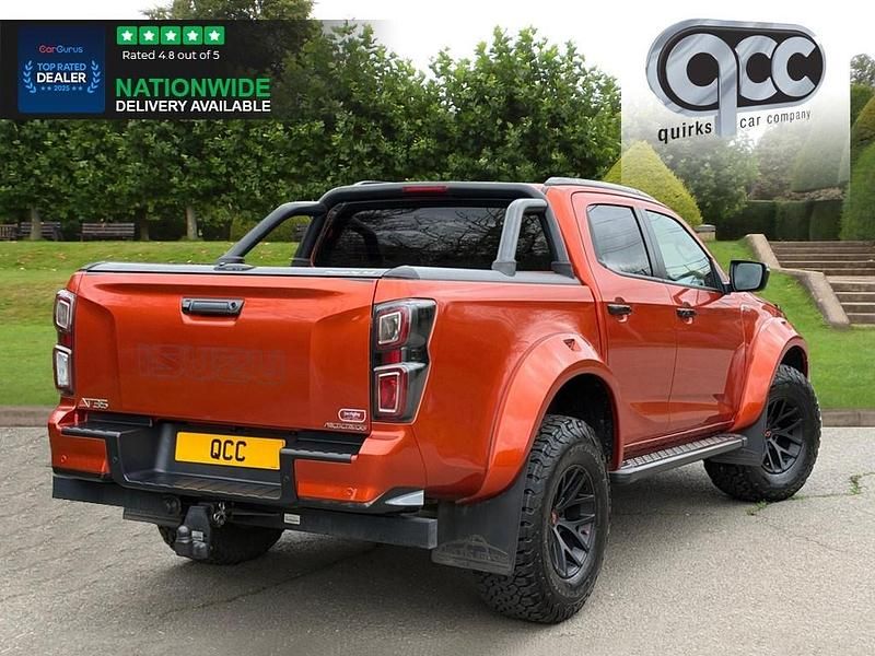 Used Isuzu D-Max 2023 Orange Pickup
