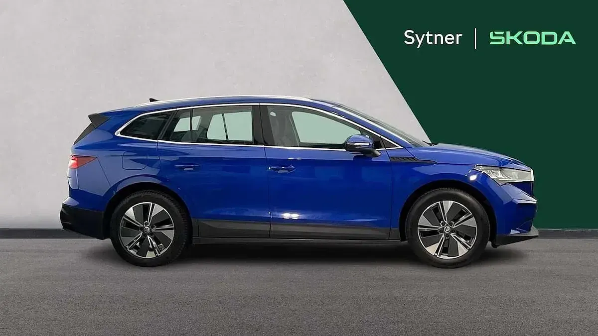 Used Skoda Enyaq iV 110 kW (150 HP) 2023 Energy blue SUV