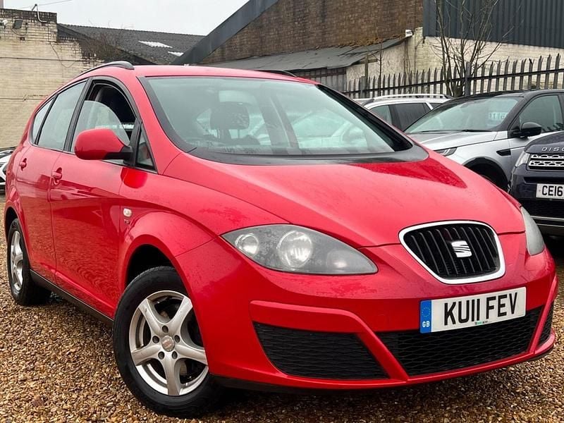 Used Seat Altea XL 2011 Red MPV