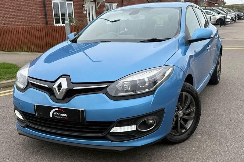 Used Renault Mégane III Dynamique 110 HP (80 kW) 2014 Blue Hatchback