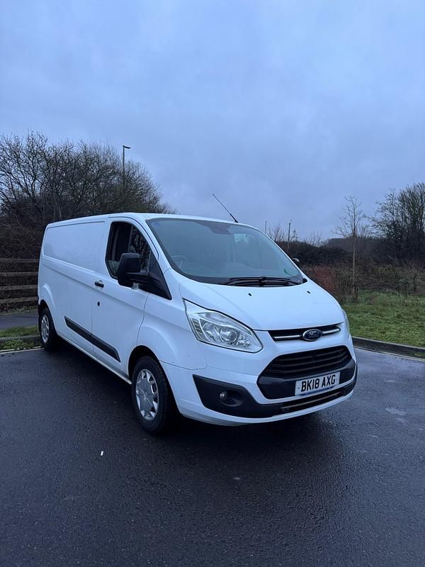 Usado Ford Transit Custom Trend 130 HP (95 kW) 2018 Branco Van