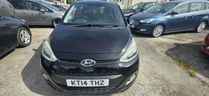Used Hyundai i10 Premium 87 HP (63 kW) 2014 Black Hatchback
