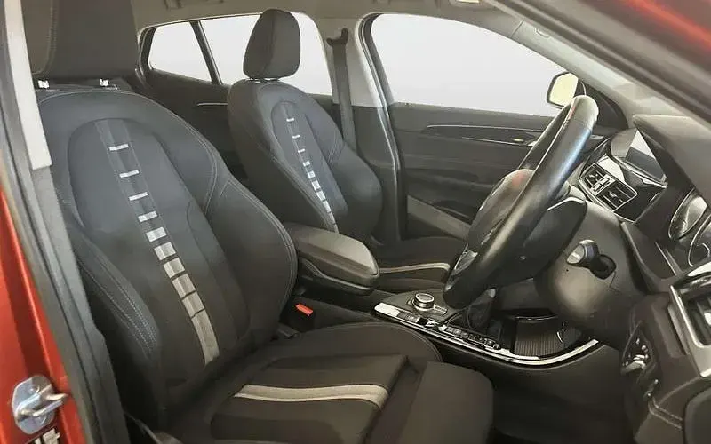 Used BMW X2 Sport Line 220 HP (161 kW) 2022 Orange SUV