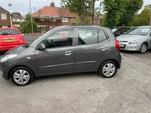 Used Hyundai i10 Active 2013 Grey Hatchback