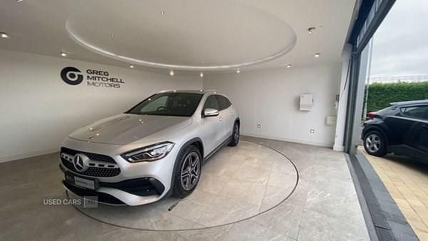 Used Mercedes GLA200 Executive 150 HP (110 kW) 2021 Silver SUV