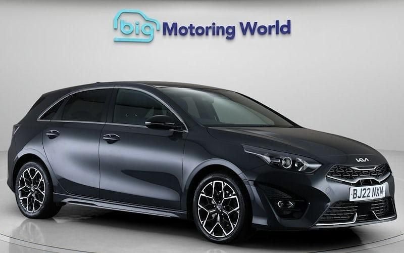 Usado Kia Ceed GT-Line 160 HP (117 kW) 2022 Citadino