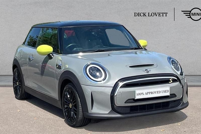 Grey Used 2022 Mini Cooper S Level 2 Hatchback | £13,995 (Fair price) - Image 1/4