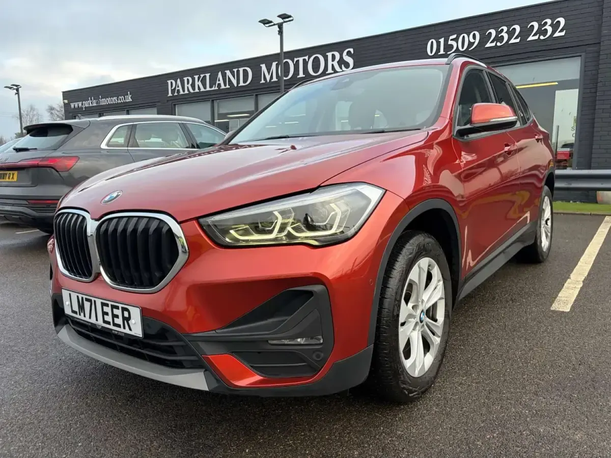 Używany BMW X1 Comfort Edition 2021 Pomarańczowy SUV