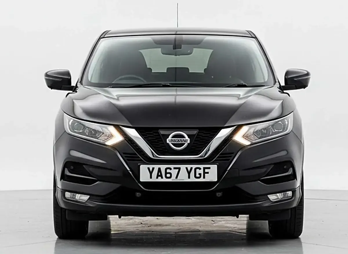 Used Nissan Qashqai Acenta 110 HP (80 kW) 2017 Black SUV