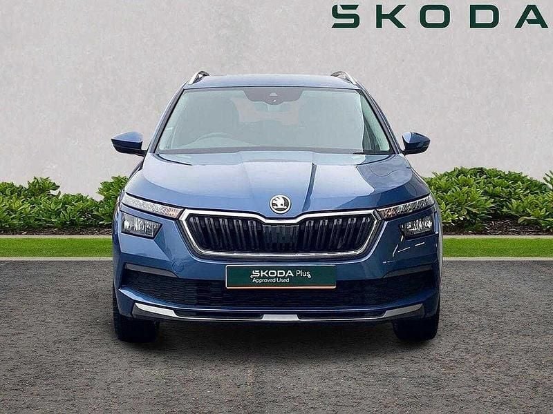 Used Skoda Kamiq SE L 81 HP (59 kW) 2021 Titan blue metallic SUV