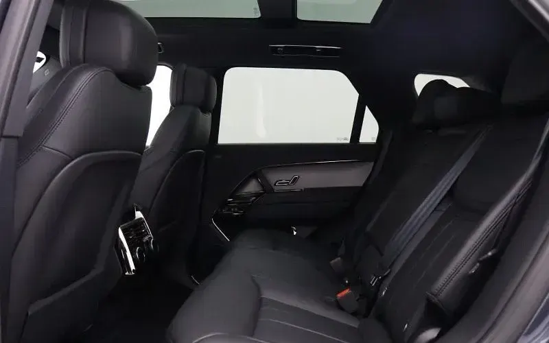 Used Land Rover Range Rover Sport SE Dynamic 300 HP (220 kW) 2026 SUV