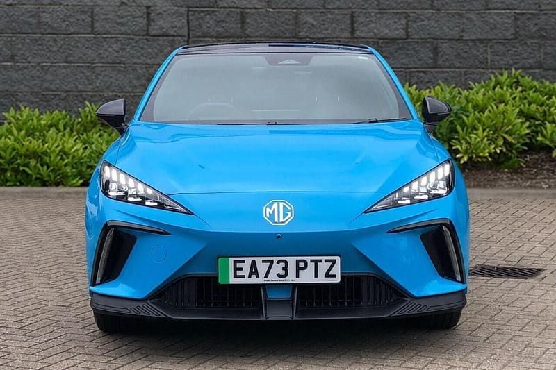 Blue Used 2023 MG MG4 EV Trophy Hatchback | £17,399 (Fair price) - Image 1/4