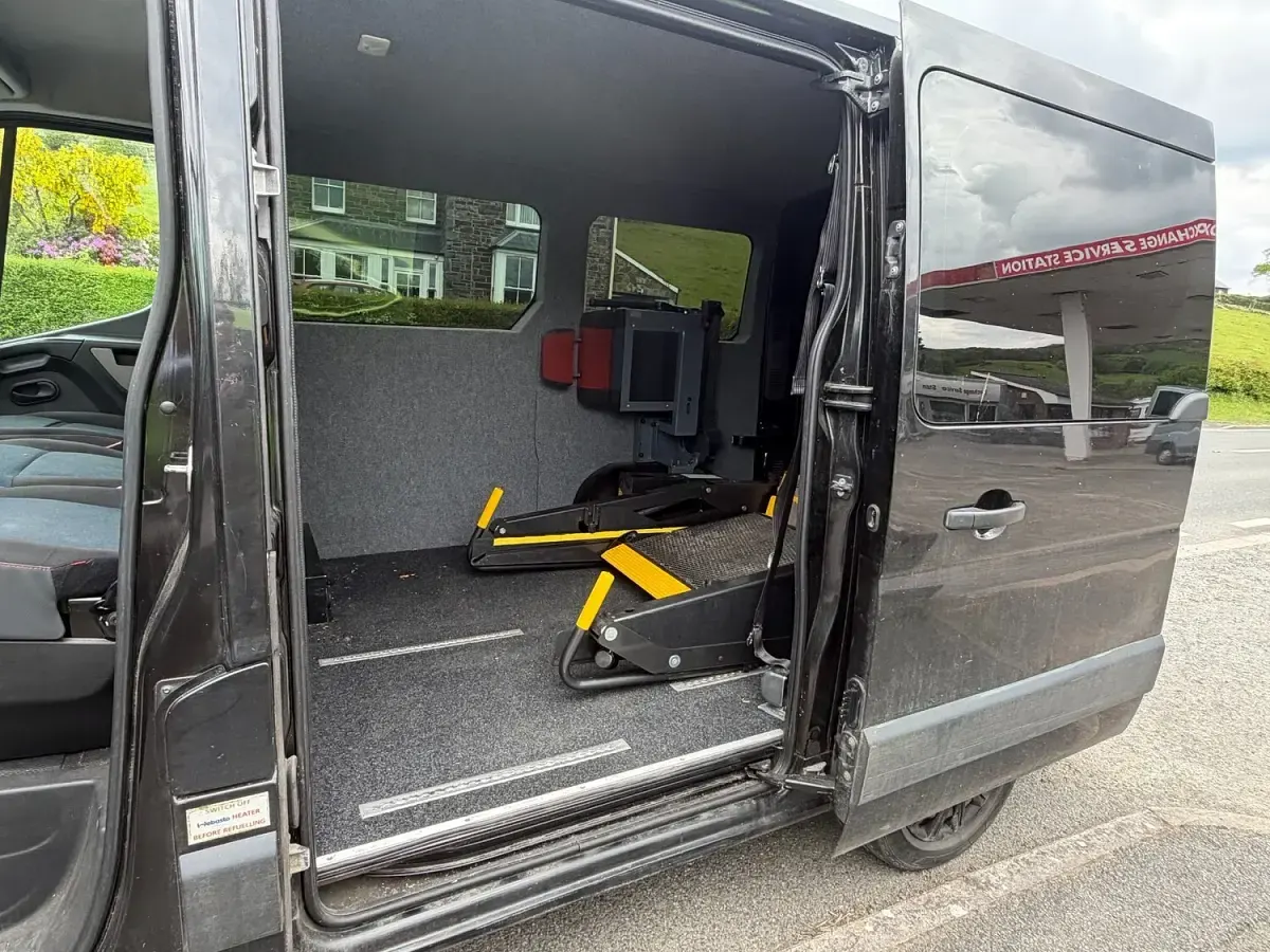 Used Renault Master Business 2017 Black Van