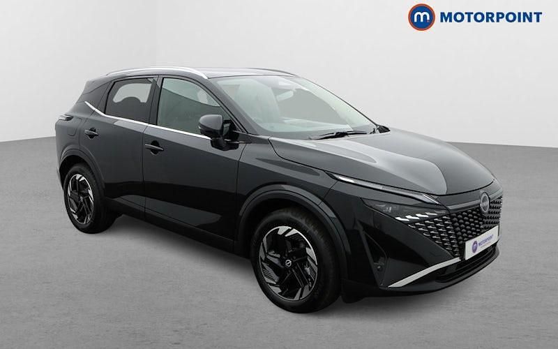 Black New 2025 Nissan Qashqai N-Connecta SUV | £25,499 - Image 1/4