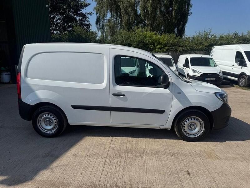 Used Mercedes Citan 109 94 HP (69 kW) 2020 White