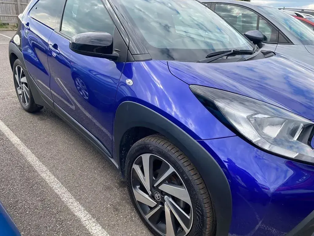Used Toyota Aygo X 2023 Blue SUV