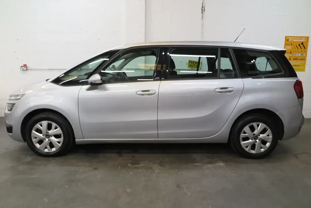 Used Citroën Grand C4 Picasso VTR Sport 115 HP (84 kW) 2014 Silver MPV