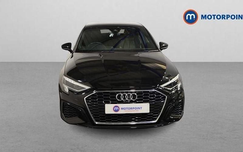 Usado Audi A3 Sportback S-Line 150 HP (110 kW) 2024 Citadino