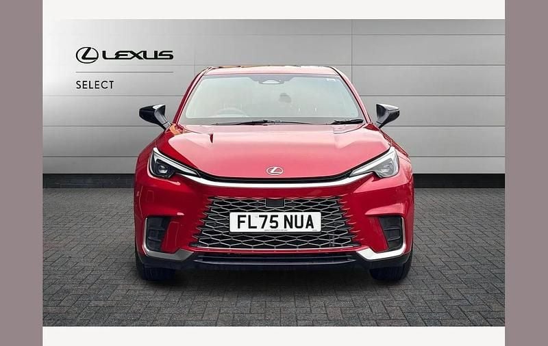 Used Lexus LBX 134 HP (98 kW) 2025 Red SUV