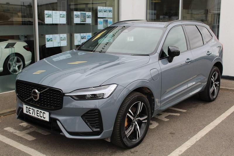 Used Volvo XC60 R-Design 340 HP (250 kW) 2021 Grey SUV