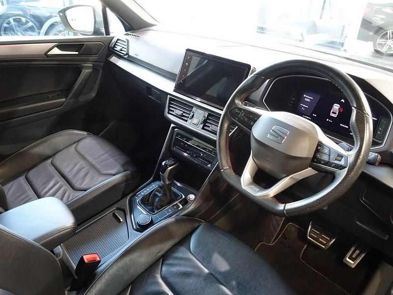 Used Seat Tarraco 4Drive 190 HP (139 kW) 2022 Green SUV