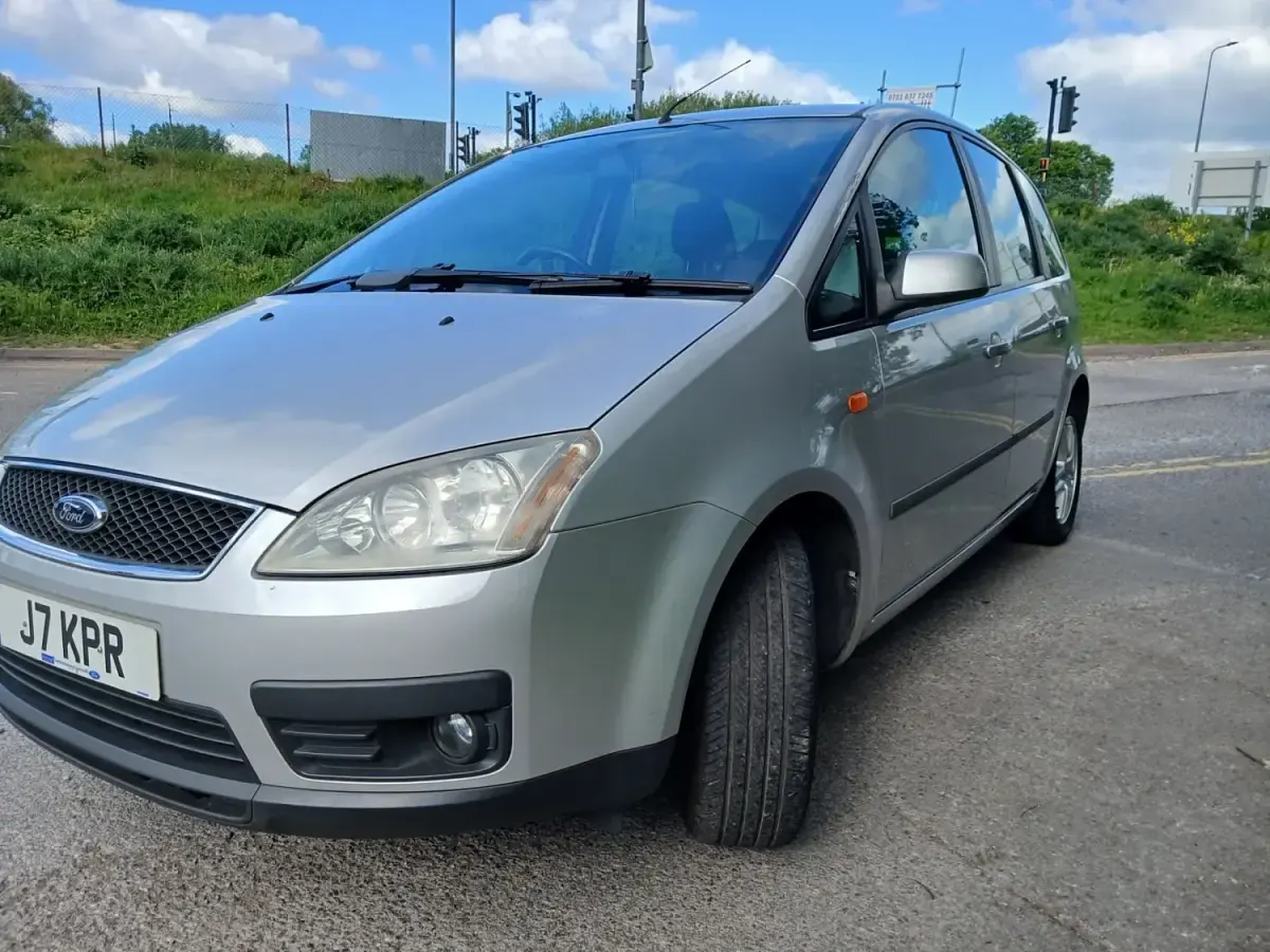 Second-hand Ford C-MAX Zetec 120 CP (88 kW) 2005 Argintiu Monovolum