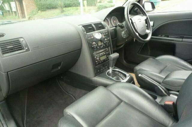 Używany Ford Mondeo 2002 Hatchback