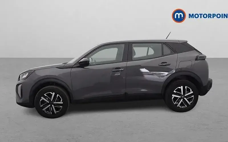 Used Peugeot 2008 Active 101 HP (74 kW) 2023 Grey SUV