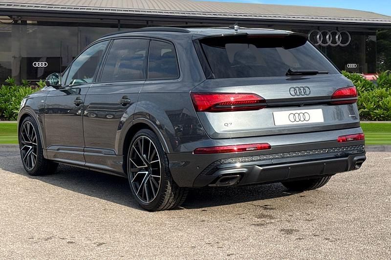 New Audi Q7 Black Edition 2026 Grey SUV