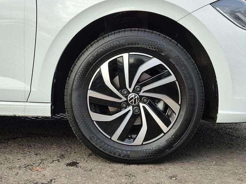Usado VW Polo Life 80 HP (58 kW) 2025 Branco Citadino