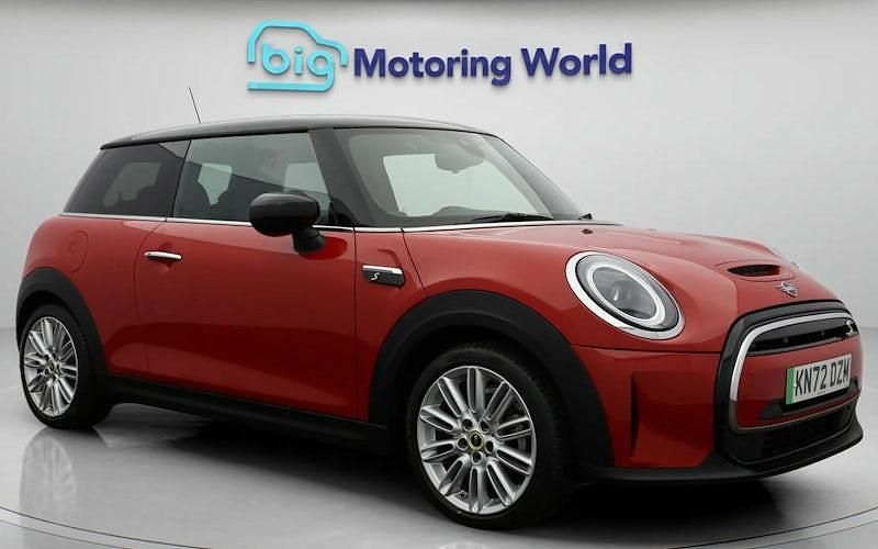 Used Mini Cooper Level 2 135 kW (184 HP) 2023 Hatchback