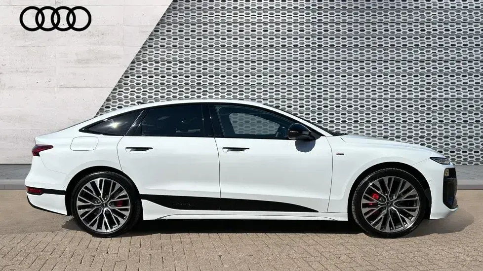 New Audi A6 e-tron Performance 269 kW (367 HP) 2025 White Estate