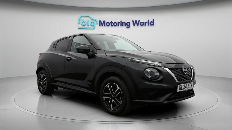 Used Nissan Juke N-Connecta 141 HP (103 kW) 2024 Black SUV