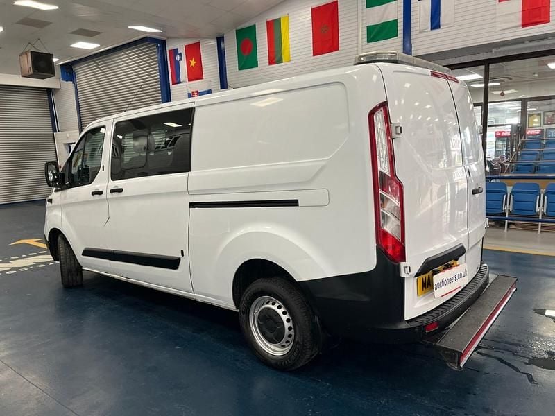 Used Ford Transit Custom 130 HP (95 kW) 2020 White Van