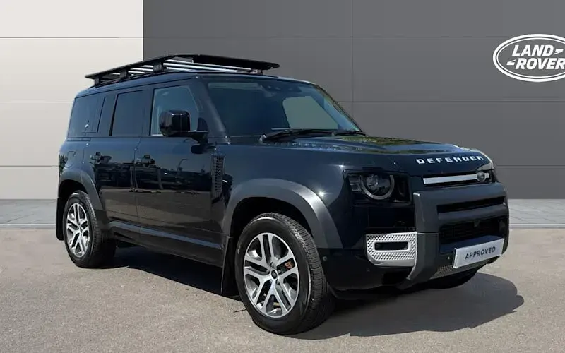Used Land Rover Defender 249 HP (183 kW) 2022 SUV